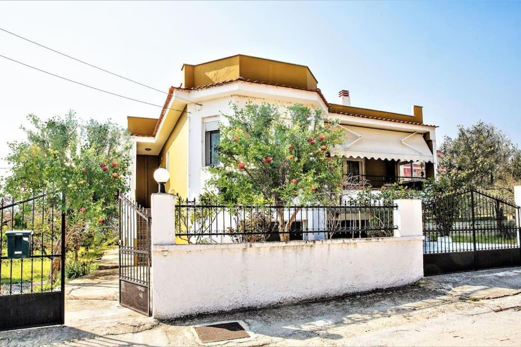 Myrsini' S House Villa Nea Peramos  Exterior photo
